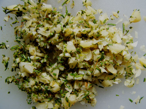 garlic-rosemary-bread-filling-small