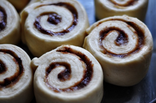 cinnamon-rolls-unbaked-ss