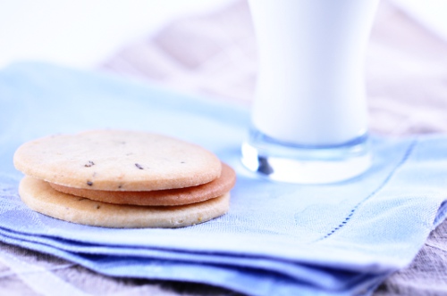 lemon-rosemary-small-cookie-stack-ss